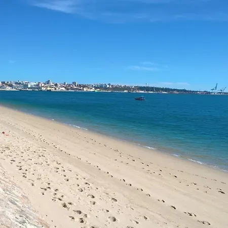 Casa Do Limoeiro Bed & Breakfast