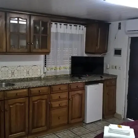 Casa Do Limoeiro Bed & Breakfast