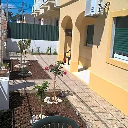 Casa Do Limoeiro Couette-café Quinta do Conde